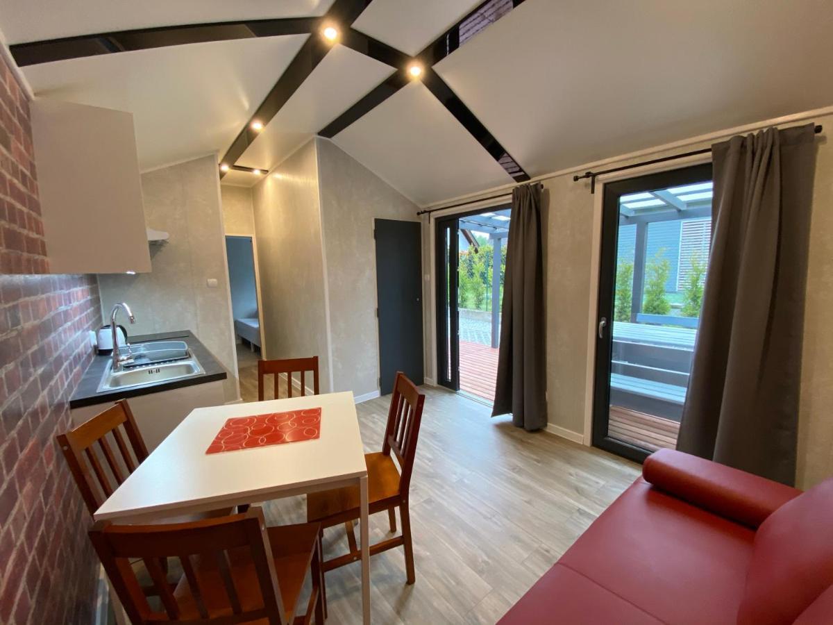 Domy Nad Morzem - Chata Pirata- Tiny House Dziwnów Kültér fotó